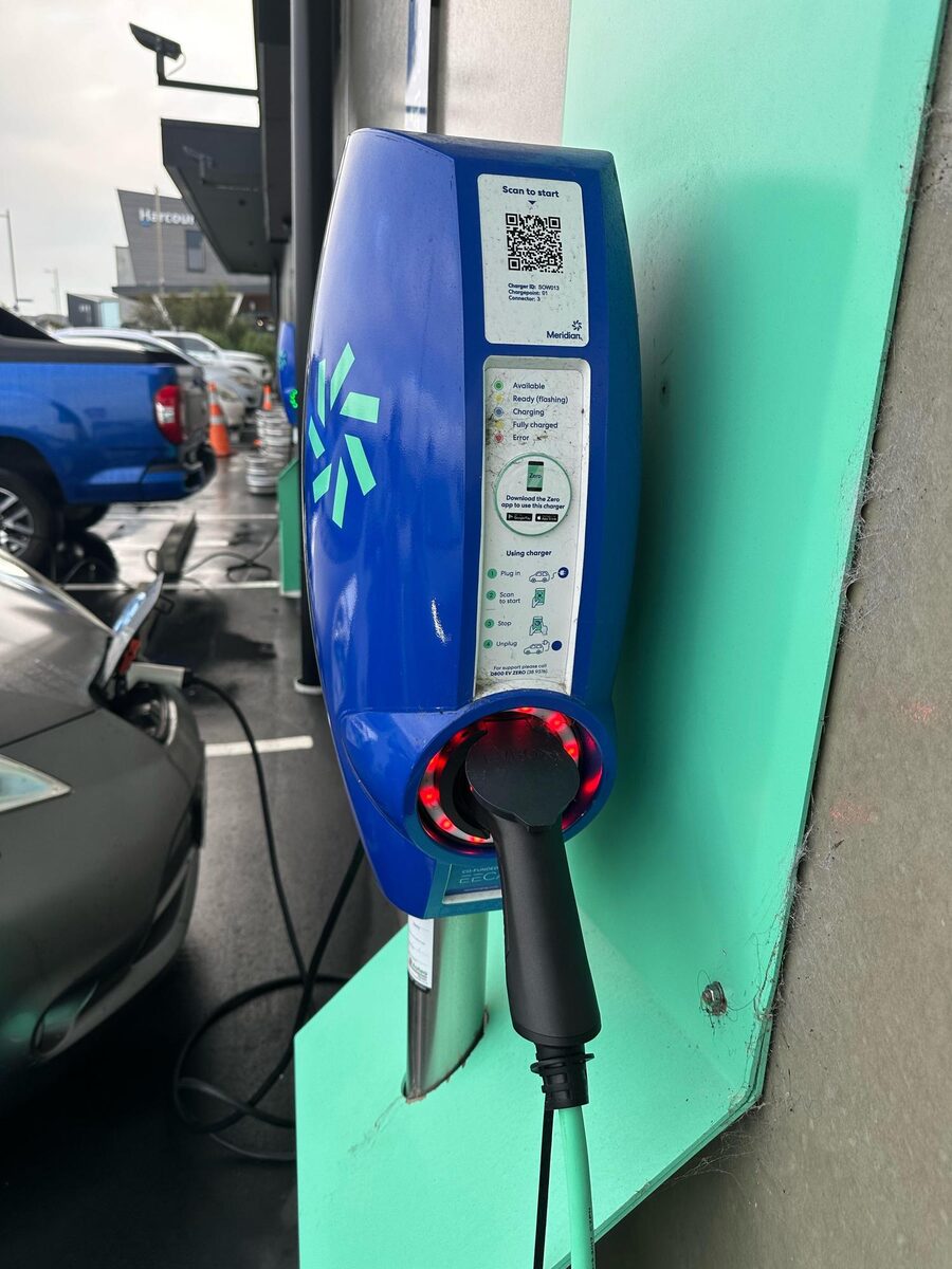Zero network charger